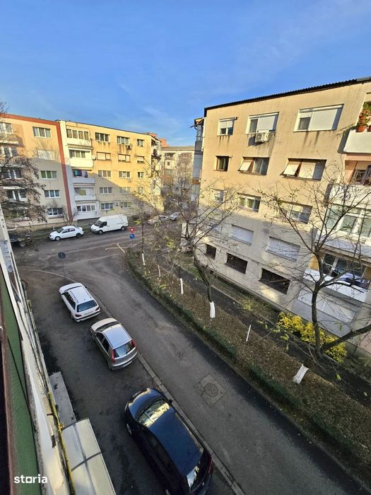 Apartament spatios in M16, Str.Aurora - Etaj III | Locatie de top