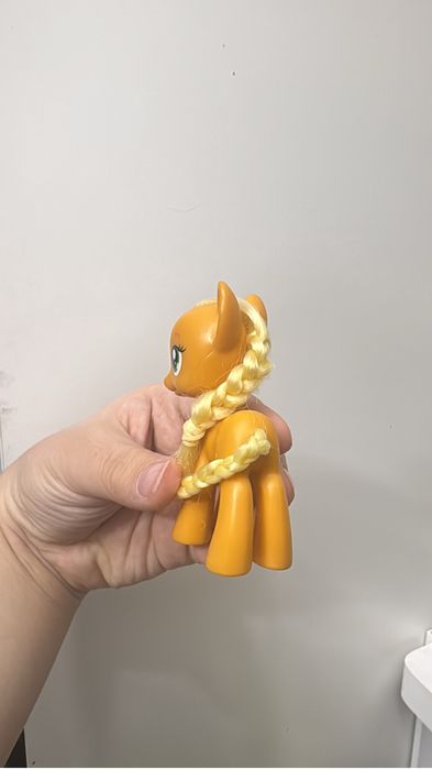 Реставрация кукол и поней.