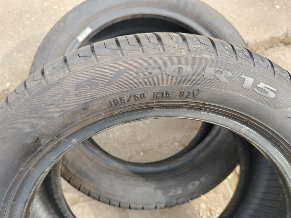 Гуми два броя 195 /50 /15