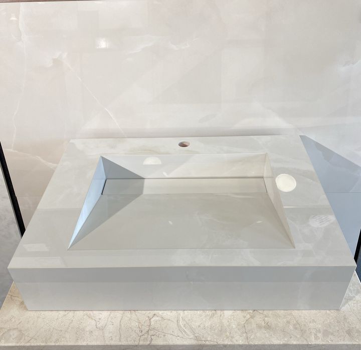 Lavoar Premium Gresie Porțelanată Eccentric Cloudy White – Made in Italy (+ opțiune gresie baie)