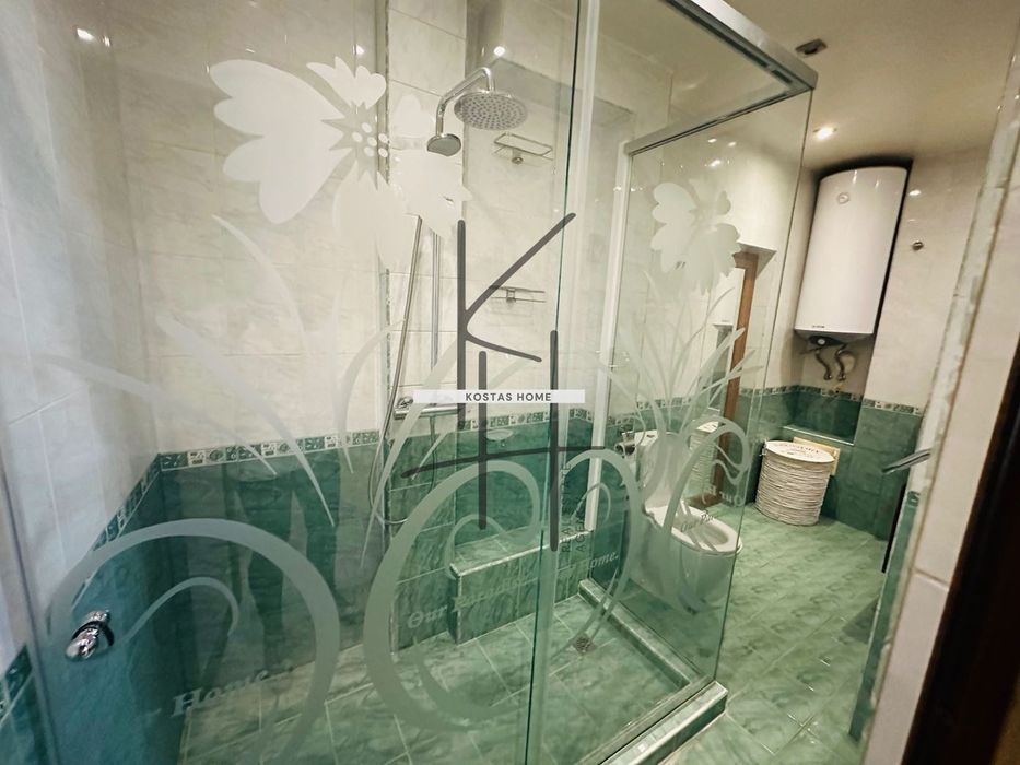 Продава се Четиристаен апартамент в Варна, Център - 100 кв.м за 2300 €/кв.м - Снимка #8