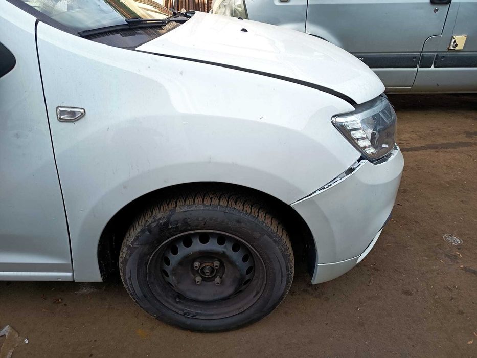 aripa partea dreapta dacia logan an 2017