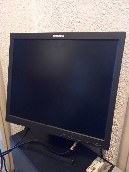monitor lenovo 17 inch