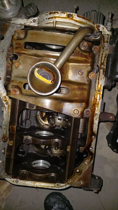 Двигатель галант акула 2л