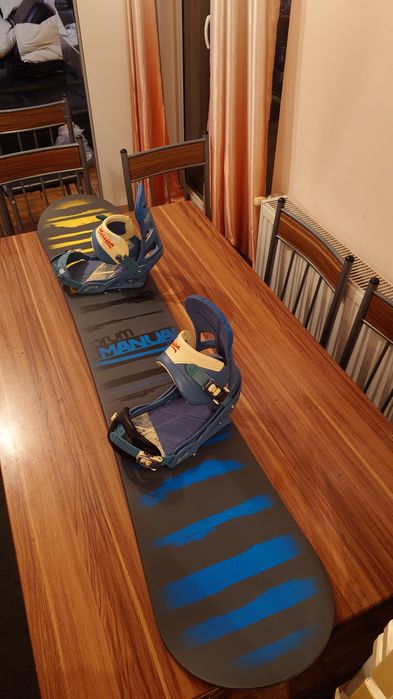 Placa Snowboard Forum Manual 156 cu legaturi Burton Mission M