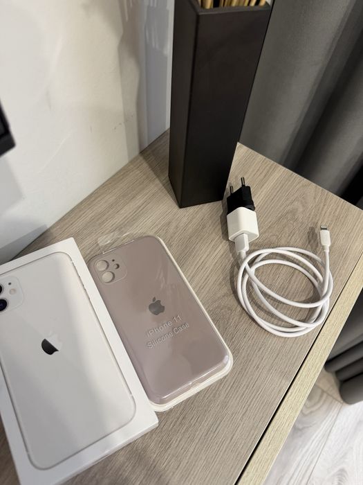 Смартфон Iphone 11 64 Gb