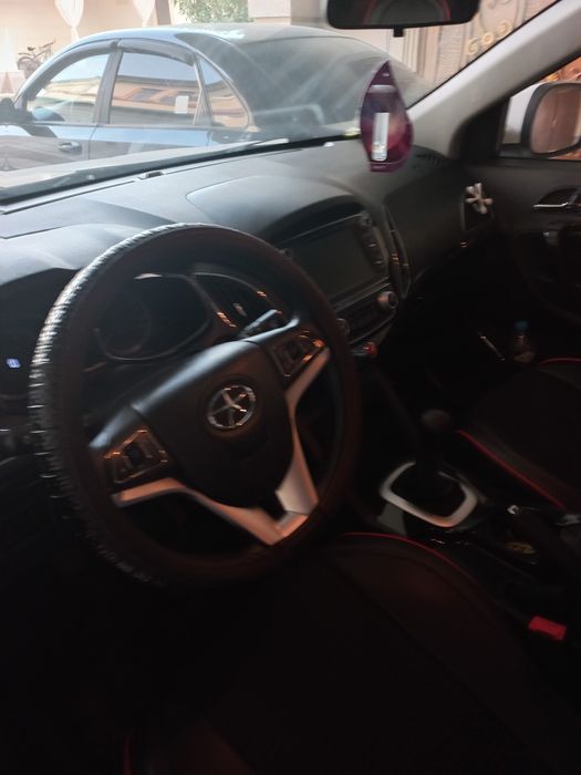 Продаю или обмен свою JAC S 5