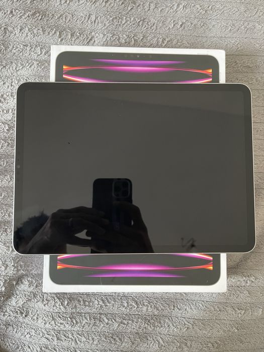 iPad Pro 11 4-поколение