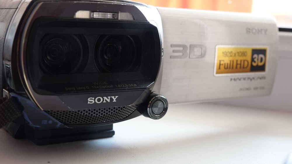 Sony HDR-TD10 в отличном состоянии