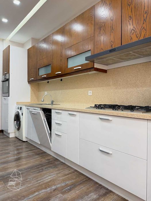 (Добрый) Ц5, 115 м², 3/3/8, Просторная квартира со свежим ремонтом