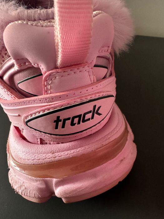 Balenciaga Track Faux fur Pink оригинални