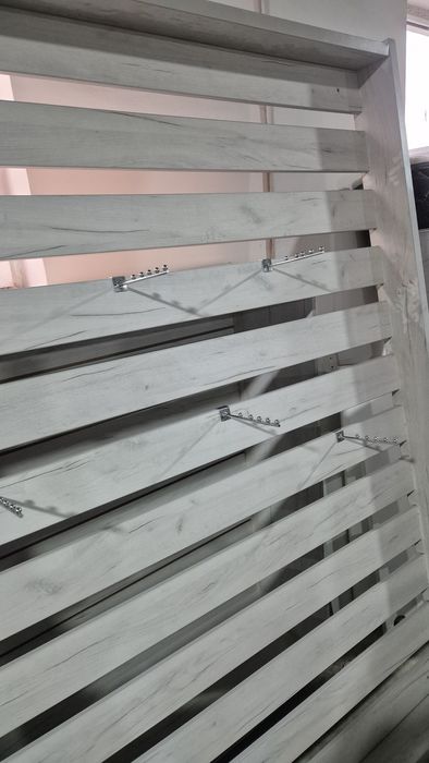 Оборудование для магазина. Стенд с крючками