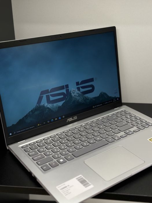 Asus X515e Intel i3-11 / 8Gb / SSD512Gb