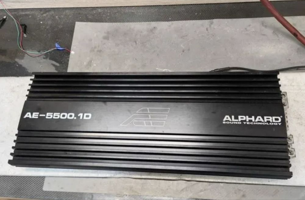 Продам усь Alphard Audio Extreme AE-5500.1D