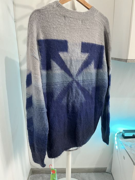 Pulover Off White Marimea M fit L ,nou cu etichete