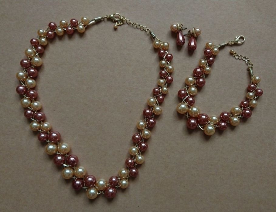 Украшения: наборы украшений