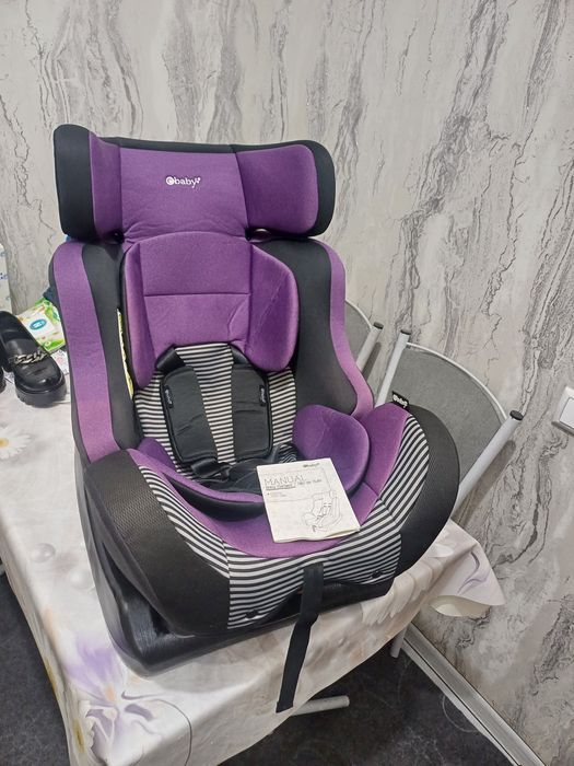 Продаётся фирменный авто кресло