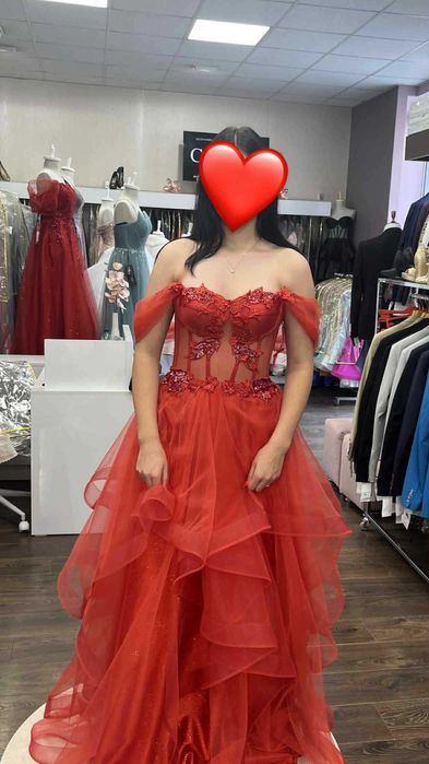 Официална рокля