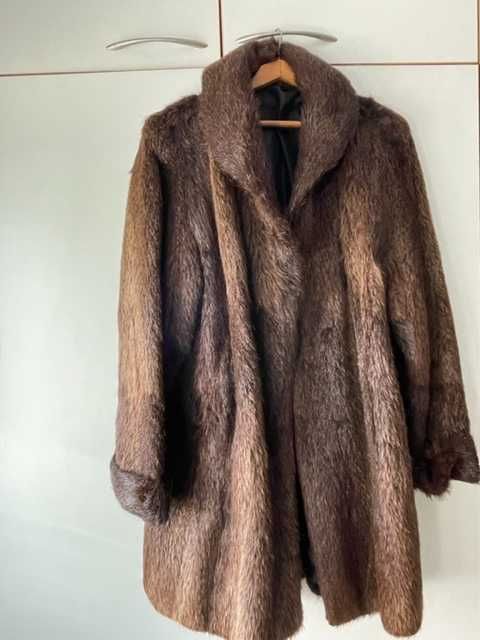 Кожено палто от нутрия