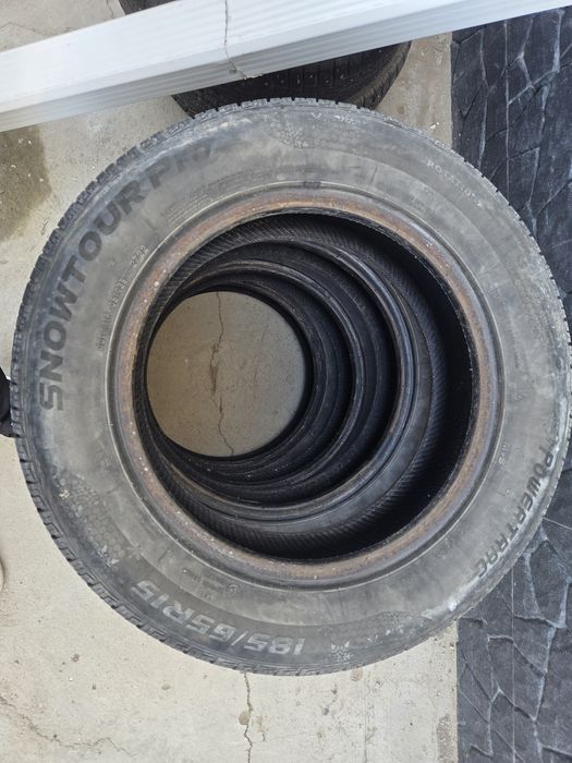 Покрышка б/у размер R15