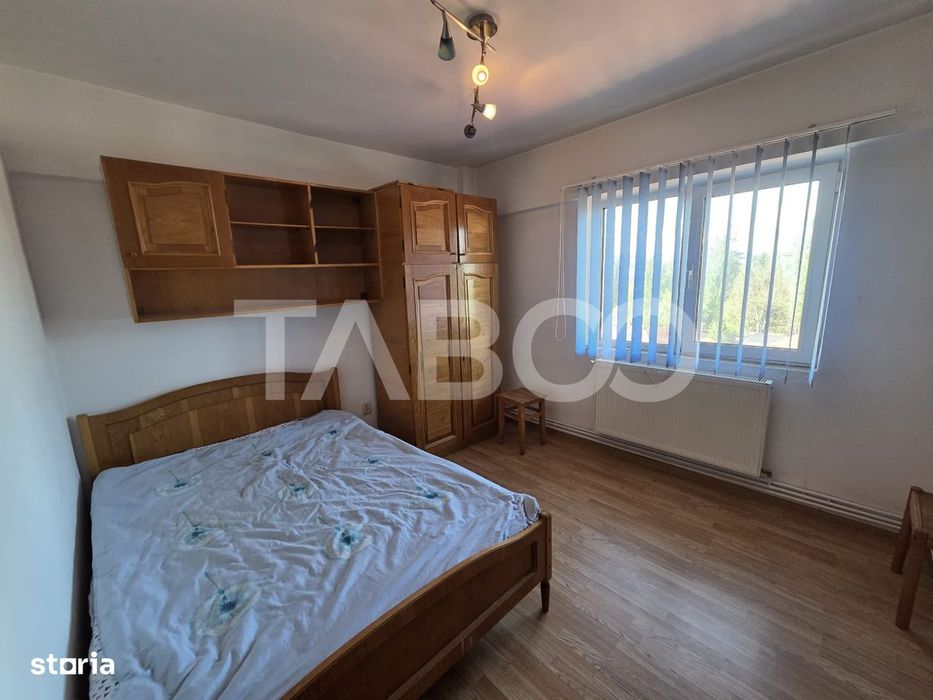 Apartament 3 camere 90 mp 2 balcoane zona Bulevardul Unirii