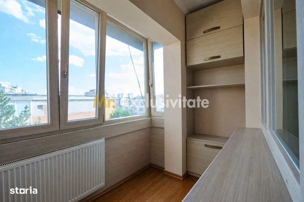 Apartament cu 3 camere, 2 băi și balcon închis | Exercițiu