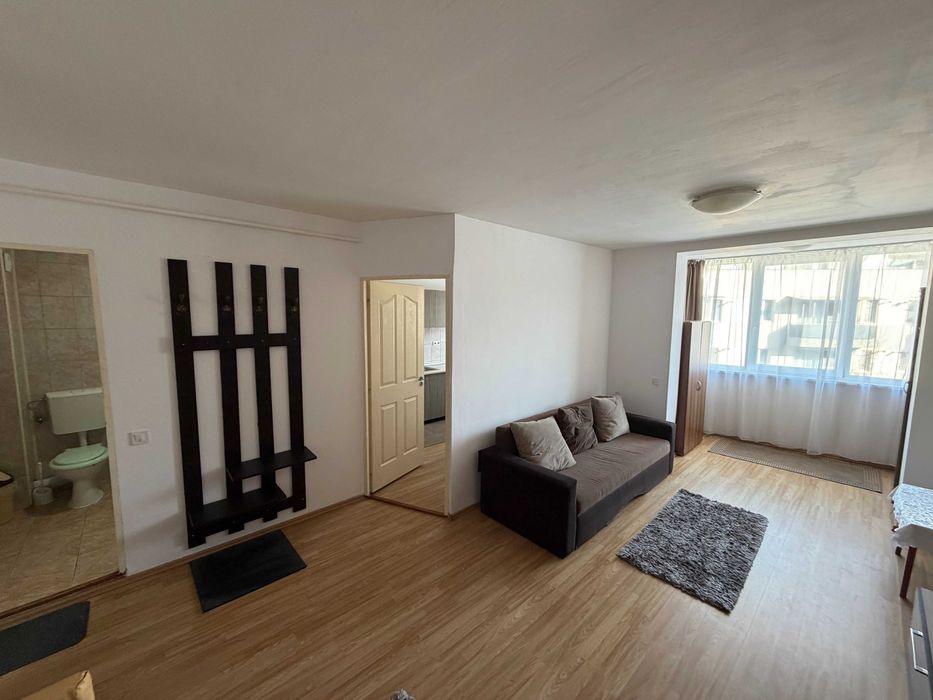 Inchiriez ap 40 mp cu parcare, zona Kik Cetatii