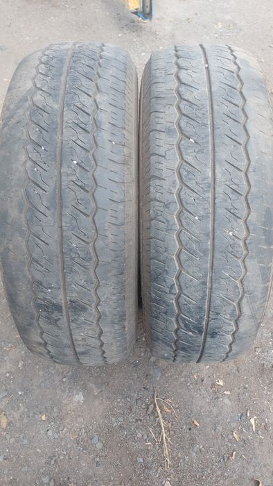 Продам пара 2 шт 225 70 R 15 С