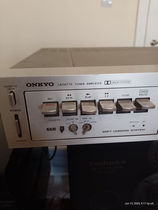 Дек, тунер, усилвател