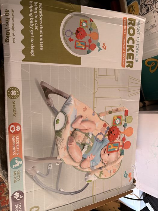 Balansoar bebe cu vibratii
