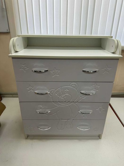 детский комод новый витринный