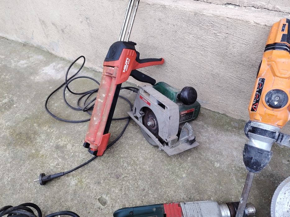 Vand diferite scule electrice