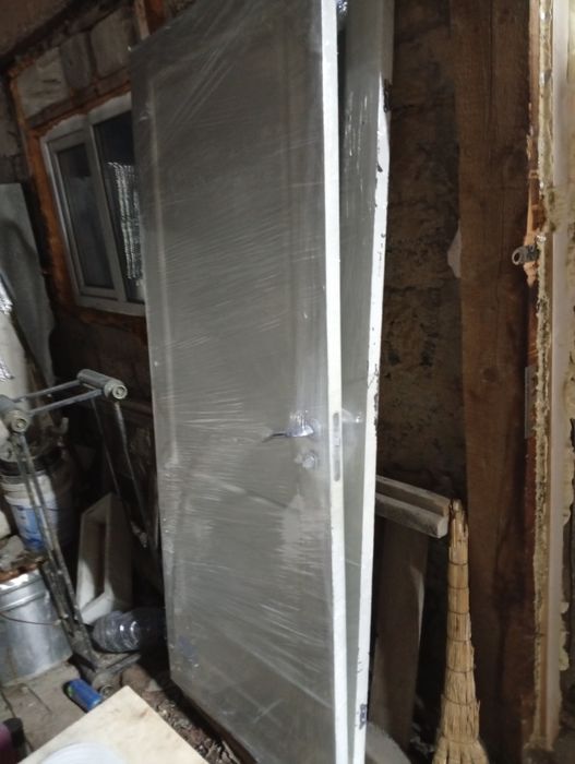 Продам шпонированные двери