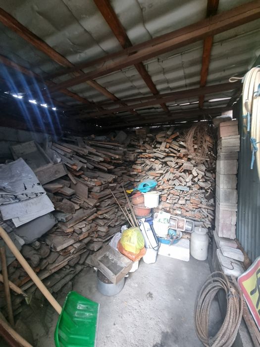 Доски , древесина ,