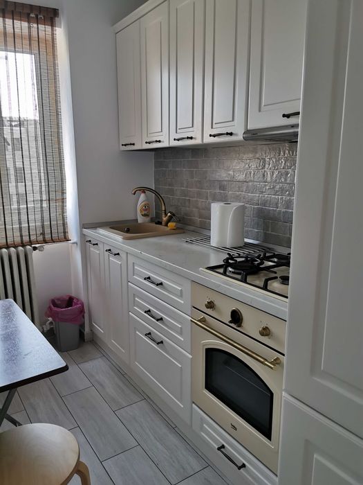 Apartament 2 camere Centrul vechi Piata Ovidiu
