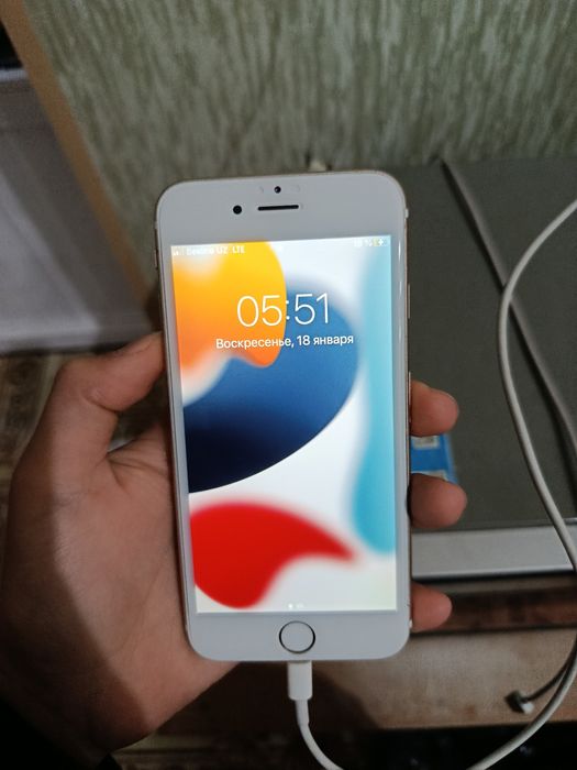 Iphone 6s sotiladi obmen bor
