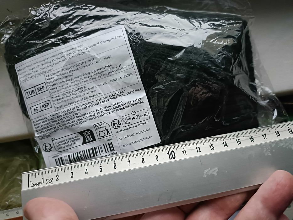 5 Caciuli fesuri pt. SKY si copii fulare