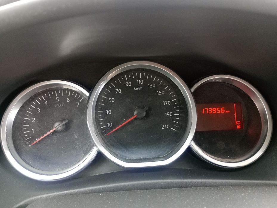 Logan MCV stepway 09Tce