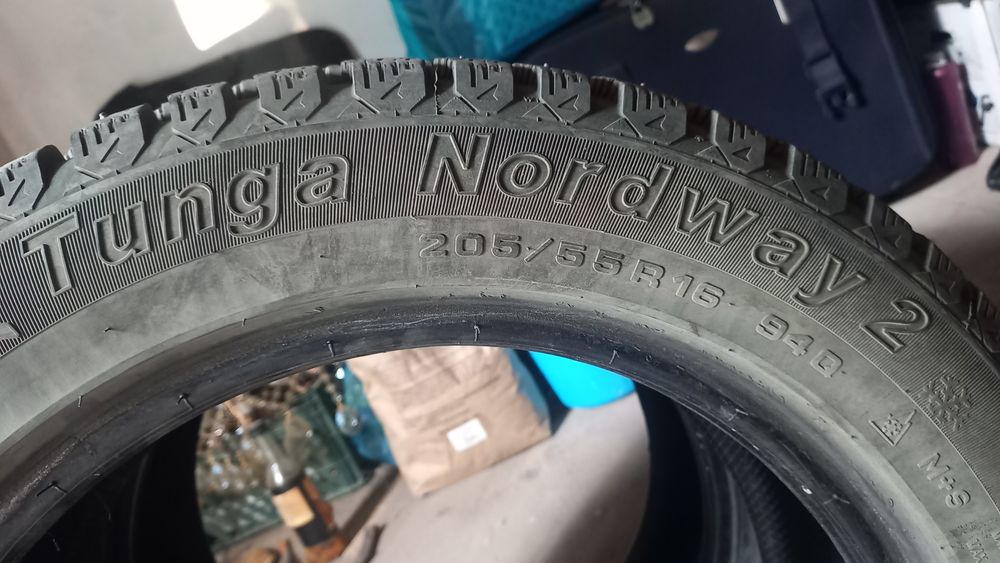 Продам зимние шины