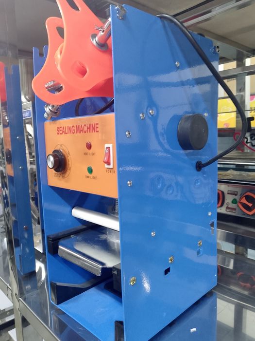 Stakan upokovka aparat