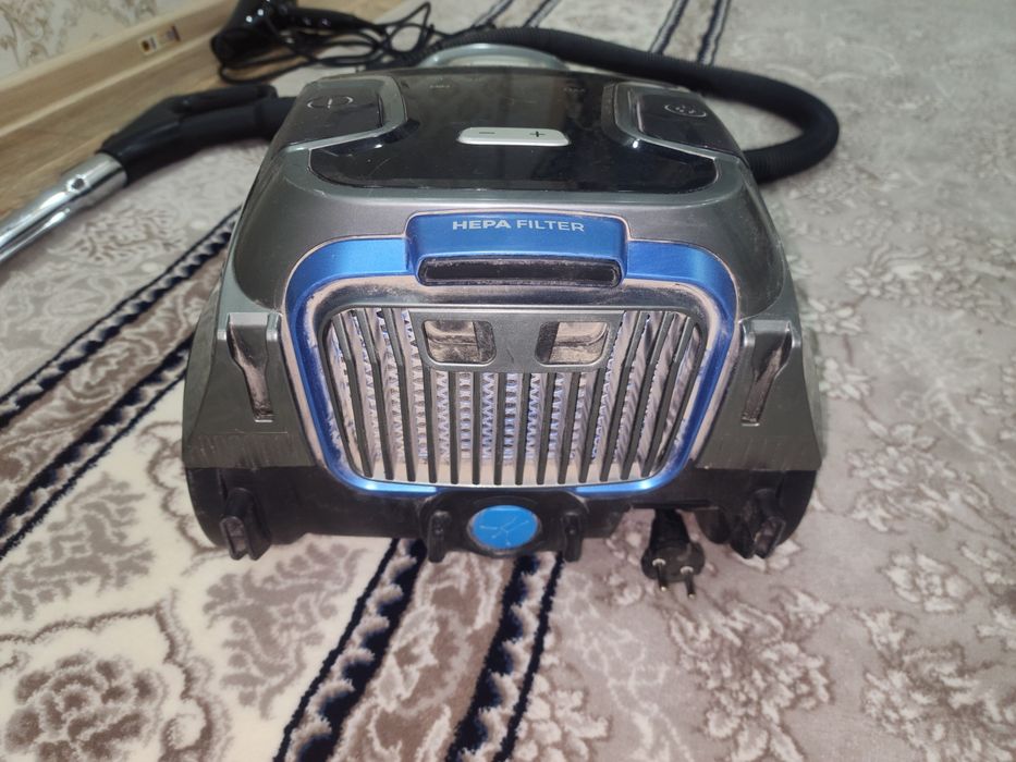 Пилесос MIDEA каттаси