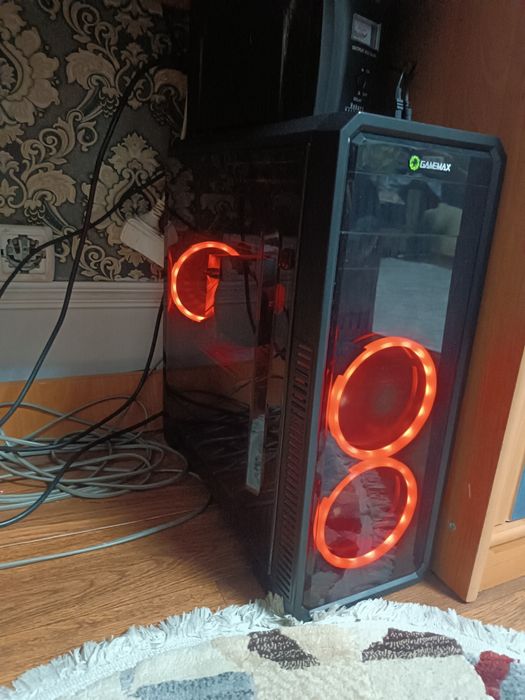 Продаю компютер игровой