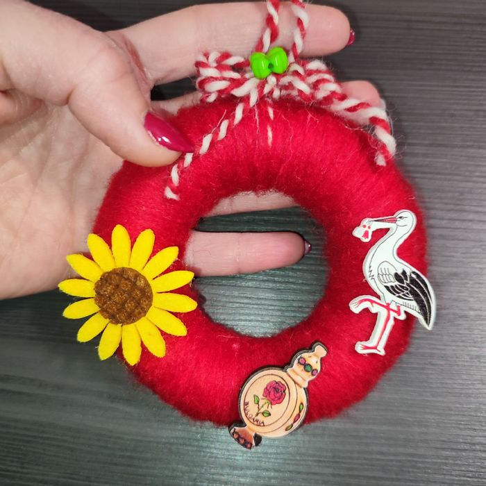 Ръчно изработени Мартеници и мартенски сувенири