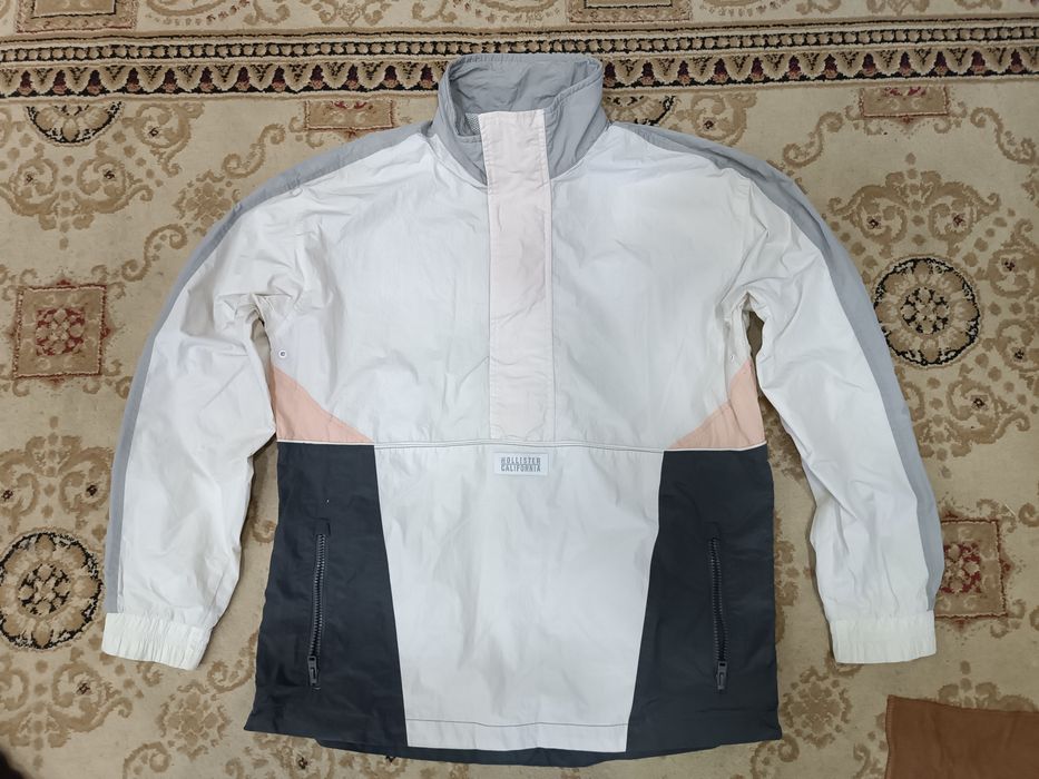 Оригинальная ветровка Hollister