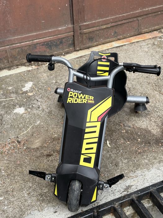 Razor Power Rider 360 de drifturi