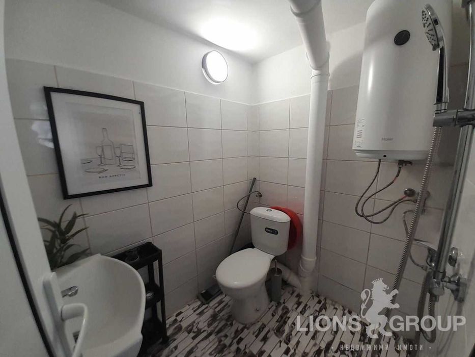 1-стаен апартамент за продажба .Град Варна.квартал Чайка.