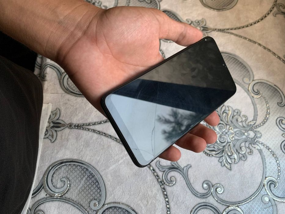 Samsung A 10 sotiladi