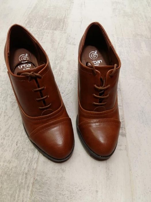 Обувки с ток от еко кожа