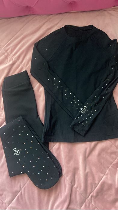 Костюм для фигурного катания