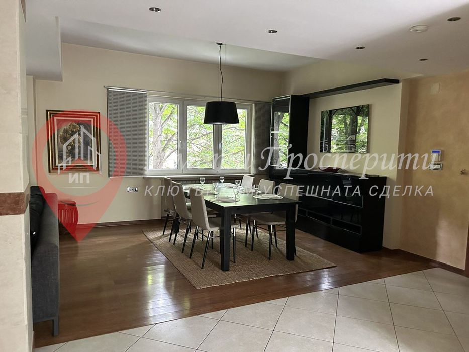 Дава се под наем Четиристаен апартамент в София, Център - 190 кв.м за 1400 € - Снимка #2